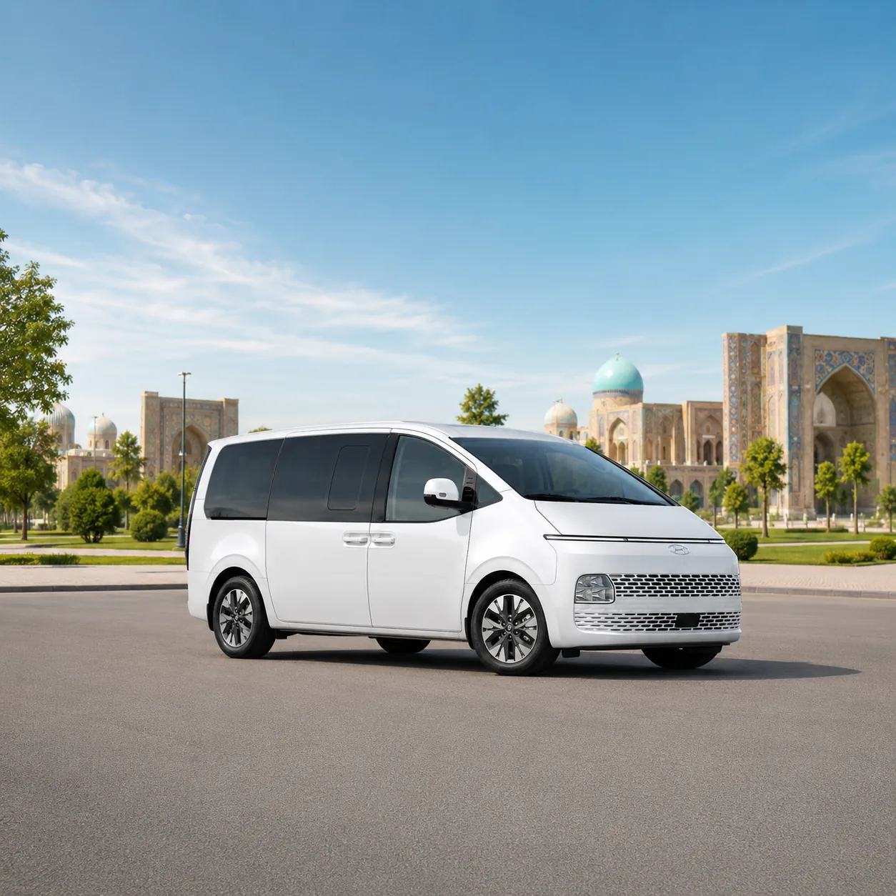 Hyundai Staria — аренда в Ташкенте